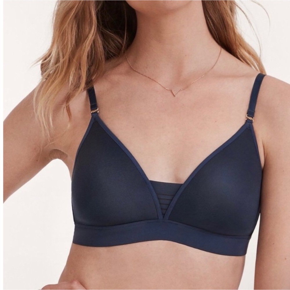 ThirdLove 24/7 Seamless Striped Wireless Bra Woman’s Size 32B 1/2 Navy Blue